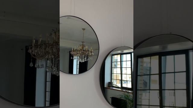 Круглое зеркало в металлической раме смотреть онлайн