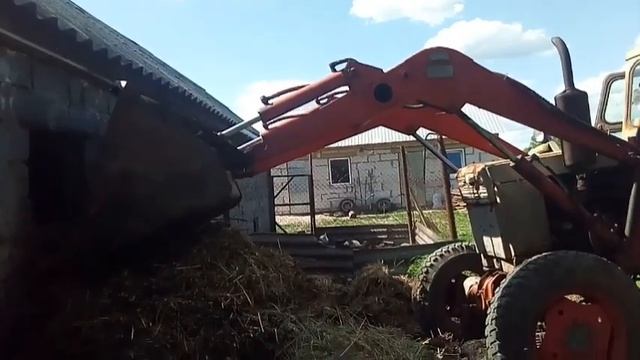 Погрузка навоза Куном на тракторе т 40ам смотреть онлайн