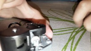 Механизм музыкальной шкатулки / The mechanism of the music box