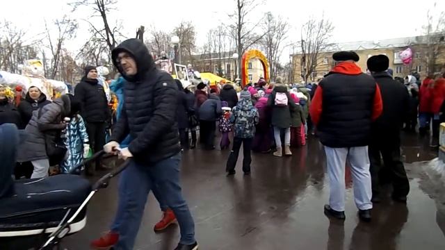 Русская народная игра "Ручеек". смотреть онлайн
