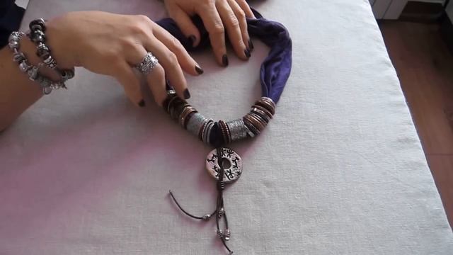 МОИ УКРАШЕНИЯ-ШАРФИКИ.Видеоурок. Создаем неповторимый образ. смотреть онлайн