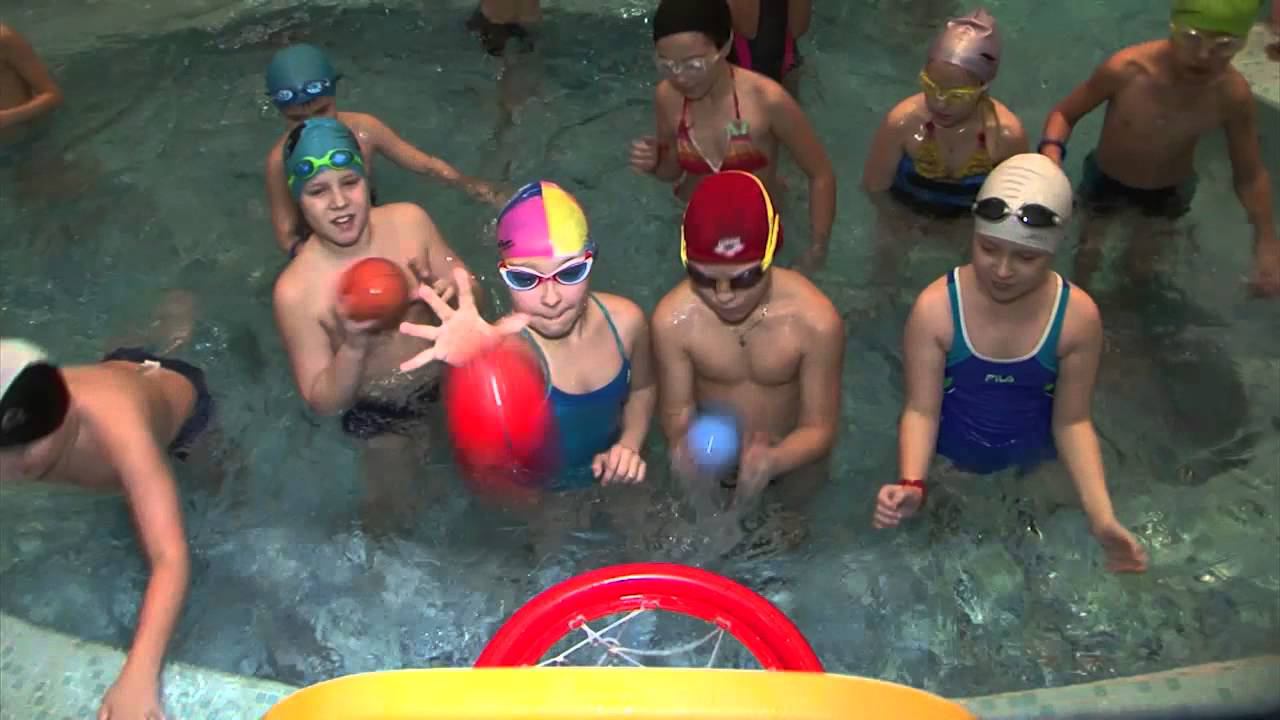 ЖББ Новый год в бассейне смотреть онлайн