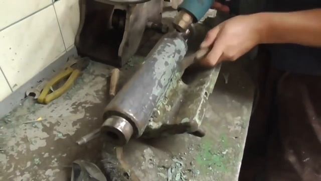 Изготовление задней бабки/Making home-made machine. смотреть онлайн