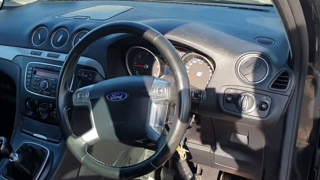 151D14267 - 2015 Ford S-Max 1.6TDCI 115PS Zetec -7 Seater- 5DR 17,950 смотреть онлайн