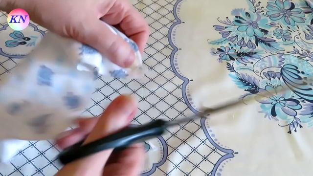 КАК СШИТЬ МАСКУ ИЗ ТКАНИ за 5 МИНУТ БЕЗ ВЫКРОЙКИ. Медицинская маска многоразовая своими руками смотреть онлайн