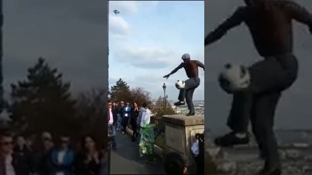 Чудо-артист с мячом на столбе. смотреть онлайн