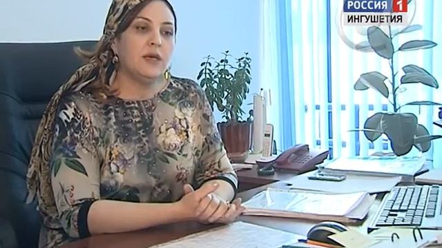 Де-факто де-юра 28.04.16 Ведущая Лейла Яндиева смотреть онлайн