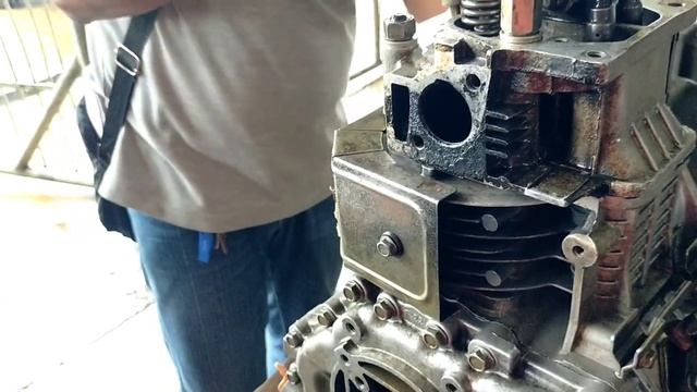 Cylinder head Repair |Engine restoration part 3 small engine diesel | lubrication system tagalog смотреть онлайн