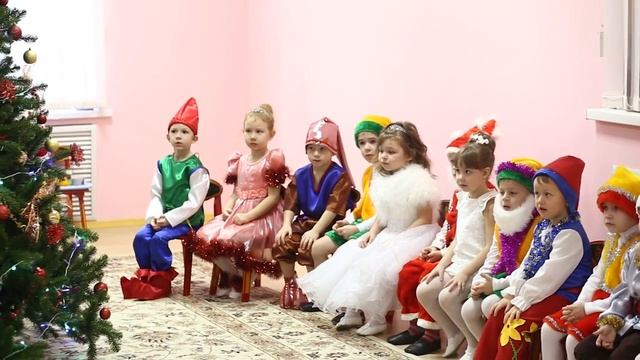 МАДОУ "Детский сад№80", город Саранск. Новый год 2016, средняя группа №10 смотреть онлайн