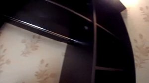 Кааанкретно закрепил шкаф к стене