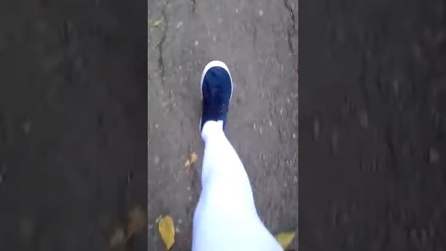 Какая походка должна быть смотреть онлайн