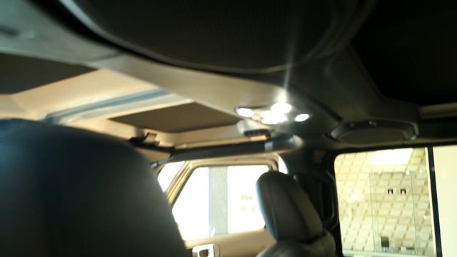 Создайте свой уникальный Jeep Wrangler в АВИЛОН! смотреть онлайн