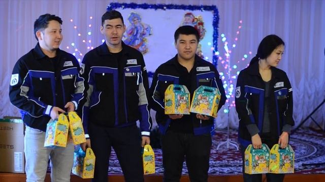 Нефтепереработчики подарили детям праздник смотреть онлайн