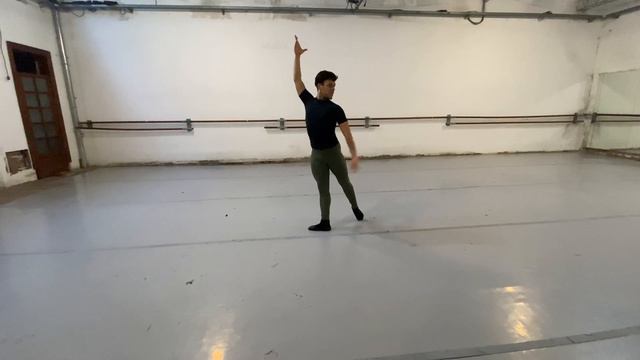 Rodrigo Malpezzi | Flames of Paris Variation смотреть онлайн