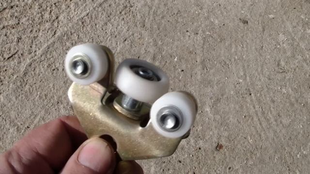 Замена роликов боковой двери VW Т-4. Replacement rollers side door VW T-4 смотреть онлайн