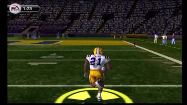 Playing NCAA Football 08 in 2021! Crazy Ending! (PS2) смотреть онлайн