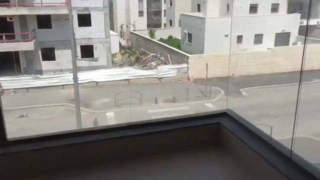 Г.Хариш 4 комнат с голубой кухней. 0535326563 Eco House L. смотреть онлайн