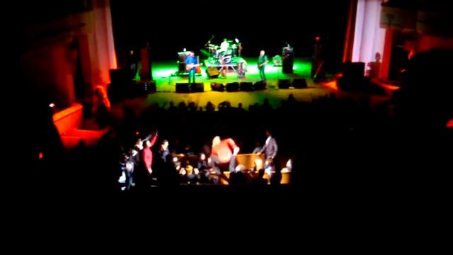 Скрипка на сиденьях 2 смотреть онлайн