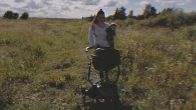 прогулка (2020 г)очень красивое озеро//лебеди //прогулка с семьёй смотреть онлайн