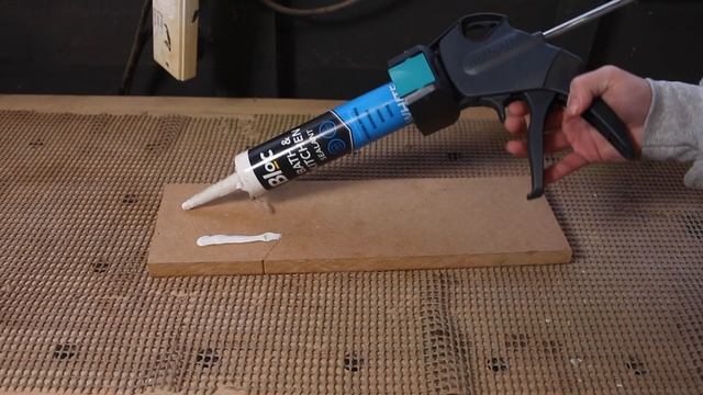 Wolfcraft Caulking Gun - You've Got To See This!