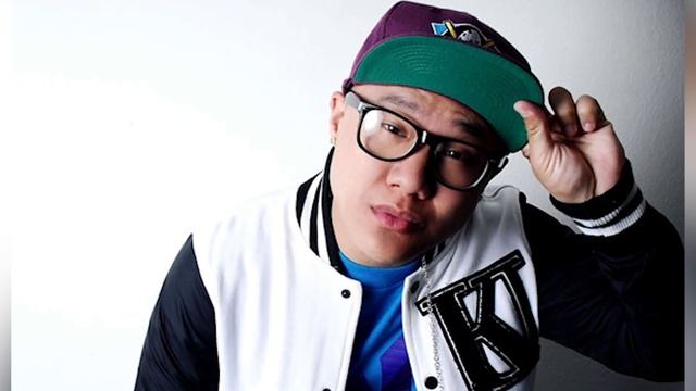 6 СООБЩЕНИЙ В ТВИТТЕРЕ, ИЗ-ЗА КОТОРЫХ ЛЮДИ БЫЛИ УВОЛЕНЫ смотреть онлайн