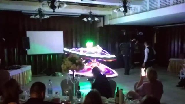 Свадьба Оли и Хишама, танец света смотреть онлайн