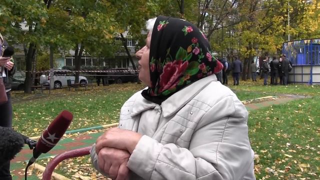Жители дома 14 по Липецкой улице в Москве о расправе, жертвой которой стали четыре человека смотреть онлайн