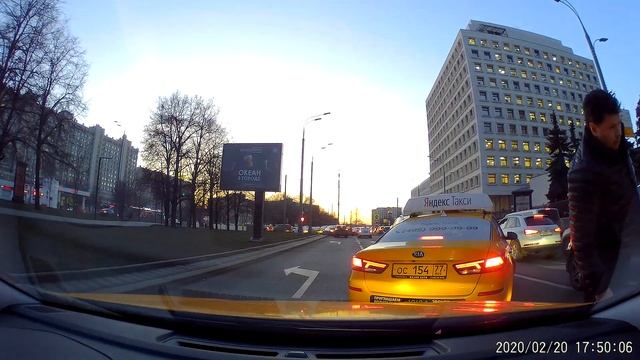 — Он виноват, да? — Он. Но ты тоже муфлон... смотреть онлайн