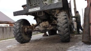 ОДИН выкатил Передний Мост Урал Лесовоз