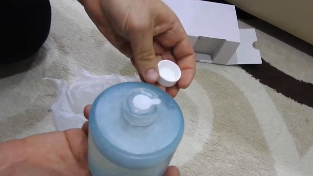 Распаковка Автоматический дозатор мыла от Xiaomi смотреть онлайн