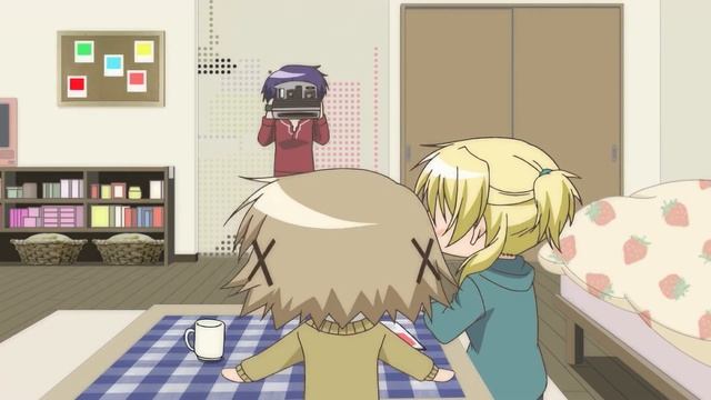 [Hidamari Sketch] Yuno gets photographed смотреть онлайн