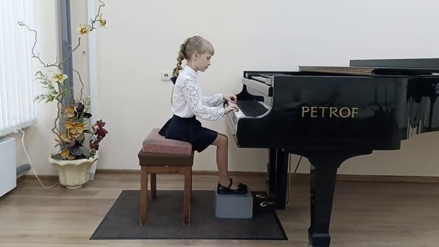 Дробышева Ксения 8 лет. Н. Любарский «Чешская песня». И. Кореневская «Дождик» смотреть онлайн