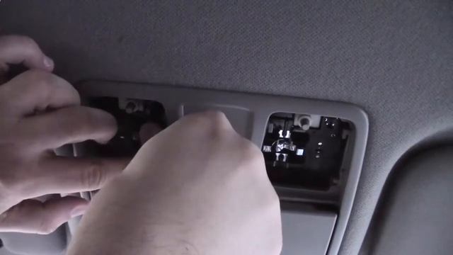 Как заменить лампочки освещения салона kia rio смотреть онлайн