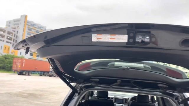 2015/11 TOYOTA RAV 4 PREMIUM A/T смотреть онлайн