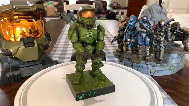 Halo Infinite Controller Stand by Cable Guys смотреть онлайн