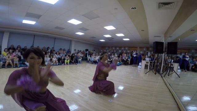 Нам 5 лет! Маленький кусочек видео нашего большого концерта! смотреть онлайн