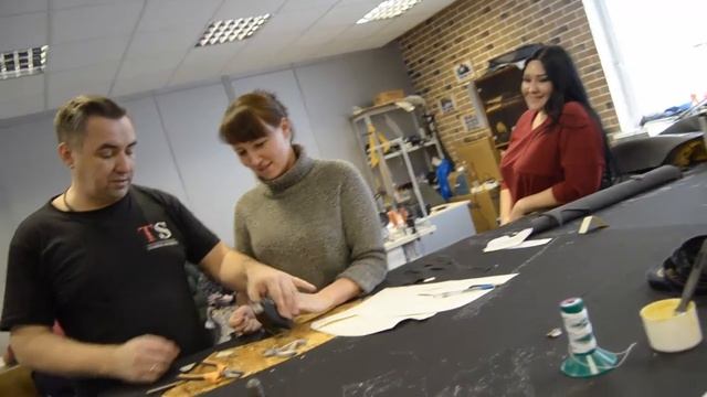 Профессиональные курсы по перетяжке салона автомобиля смотреть онлайн