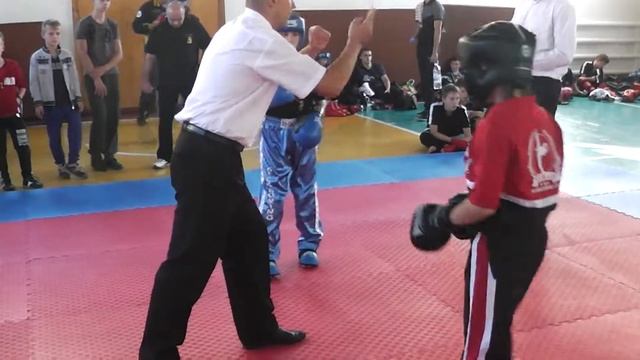 Чемпионат ФСО Украины по кикбоксингу (WTKA) "Чемпион" Финал Семи-контакт 01.10-04.10.2015 Павлоград смотреть онлайн