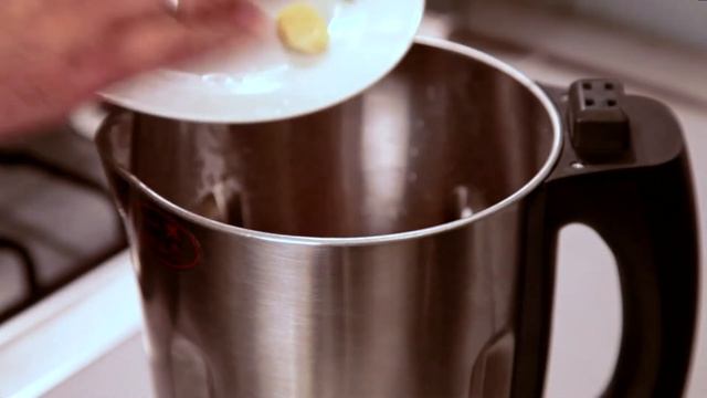 Суповарка Breelon: морковно-имбирный суп-пюре