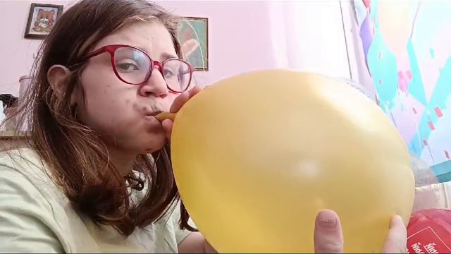 Утреннее видео про шарики и не только (читайте описание) смотреть онлайн