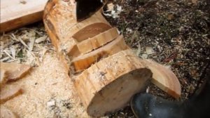 Как сделать простую скамейку из бревна