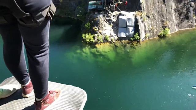 Прыжок в Рускеала смотреть онлайн