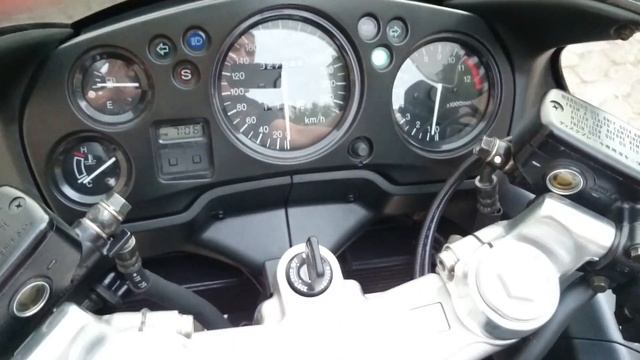 CBR 1100 XX