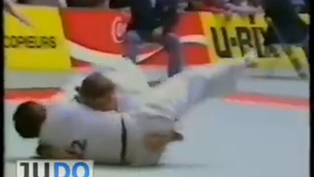 JUDO 1983 European Championships: Nikolai Solodukhin (URS) - Franc Ocko (YUG) смотреть онлайн