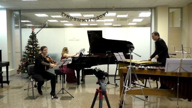 Т. Шатковская, Сюита из м/ф «Лекарство от послушности». Исполняют Мария Саяпина, Виктор Сыч, автор. смотреть онлайн