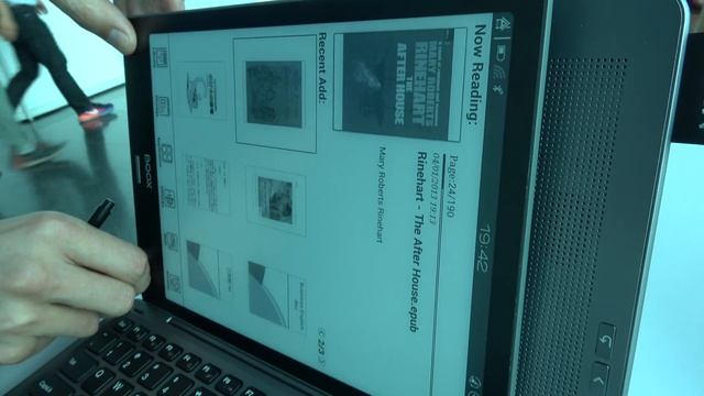 Onyx E Ink Laptop and 10.3" Flexible E Ink Mobius Reader, Onyx Typewriter and Onyx 10.3" Boox Buddy смотреть онлайн