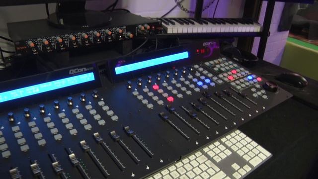 Icon QCon Pro Gen2 DAW-Controller | Superbooth 2018 (deutsch) смотреть онлайн