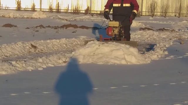 Минибульдозер на мотоблоке Ока смотреть онлайн