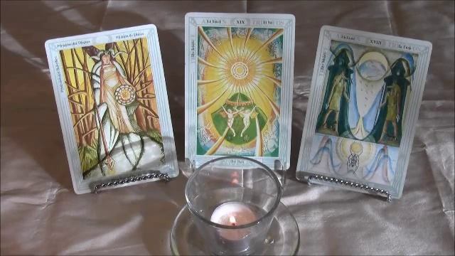 Full Moon Eclipse Tarot Reading - Apr 15 to May 11, 2014 смотреть онлайн