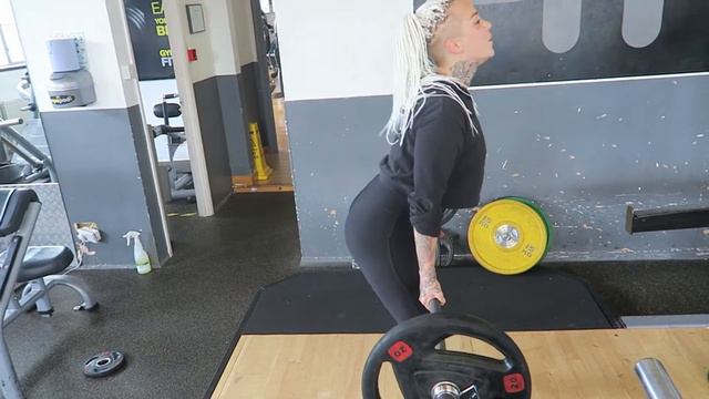 A FILTHY LEG SESSION | Squat DEEP Or Go To SLEEP смотреть онлайн